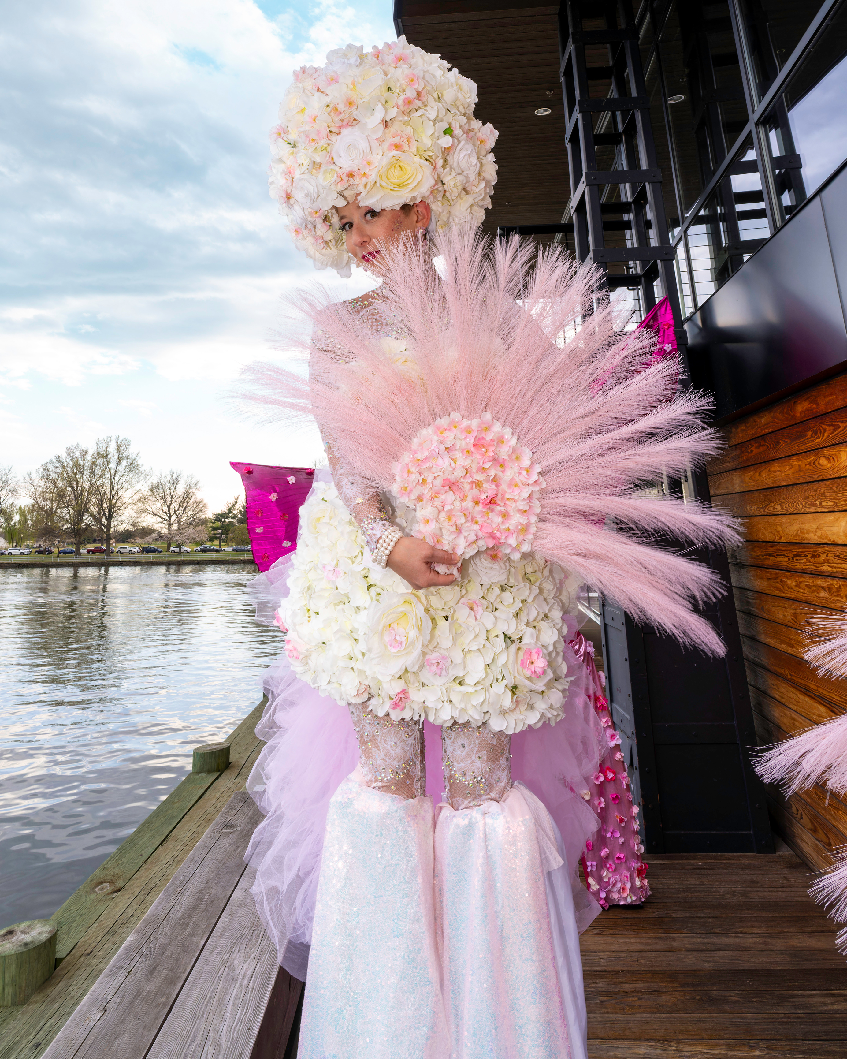 Bloomaroo Girl on Stilts